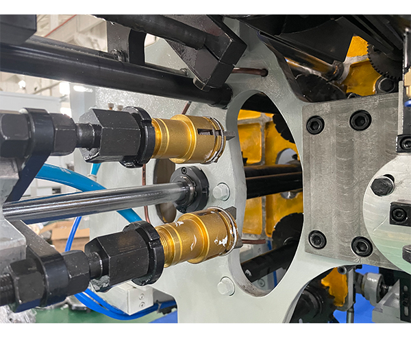 YSD03 铝软管六色印刷机